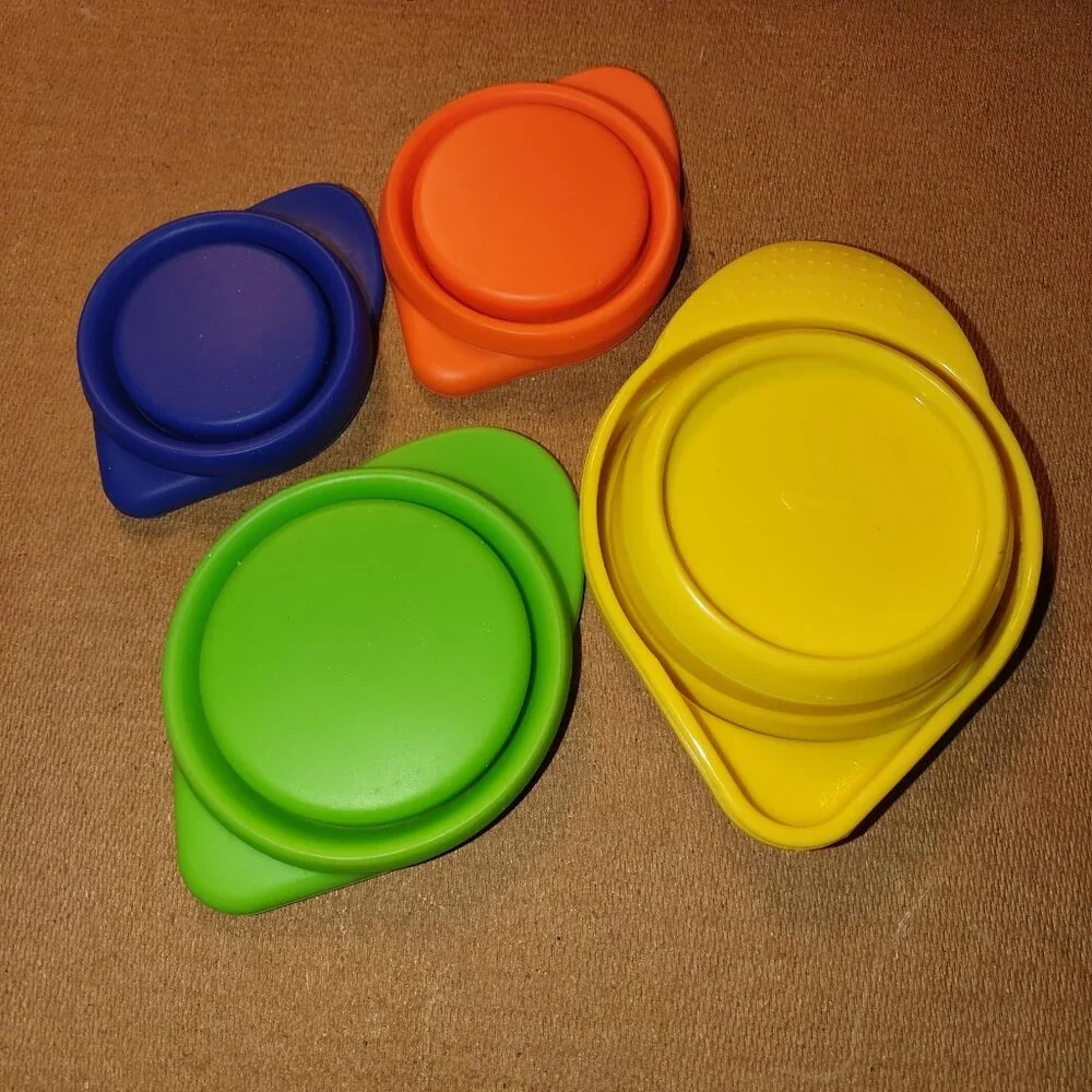 Colorful Plastic Measuring Cups Set Of 4 Nesting Design 1/4 1/3 1/2 1 Cup